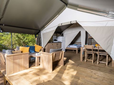 Tente en toile et en bois 5 personnes - Krk - Tente Safari Confort + climatisation