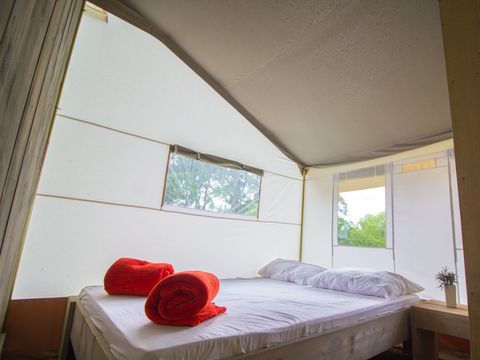 Tente en toile et en bois 5 personnes - Krk - Tente safari de luxe