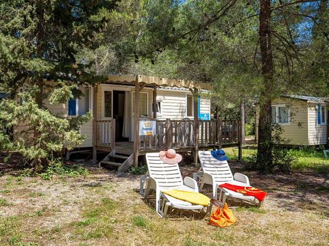 MOBILHOME 6 personnes - Comfort | 3 Ch. | 6 Pers. | Terrasse surélevée | Clim. | TV