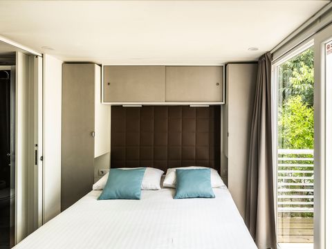 MOBILHOME 5 personnes - Superior Two-Bedroom Camping Home 4+2