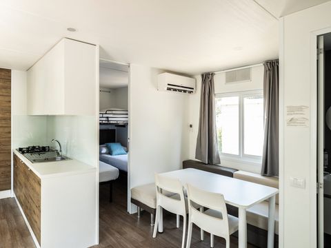 MOBILHOME 4 personnes - Superior Two-Bedroom Camping Home
