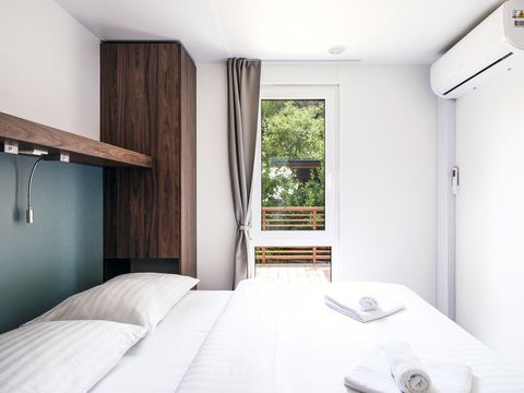 MOBILHOME 4 personnes - Deluxe Family Three-Bedroom Camping Home