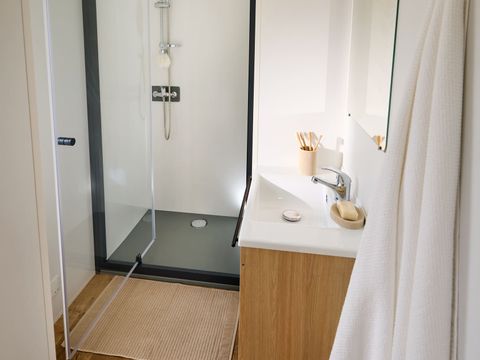 MOBILHOME 4 personnes - PREMIUM 24m² 4 pers.