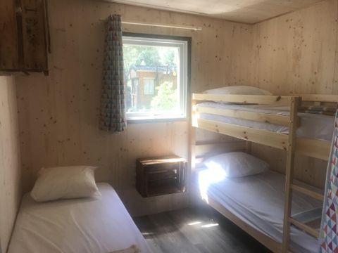 CHALET 5 personnes - Cabane 17 m² - 2 chambres sans sanitaires