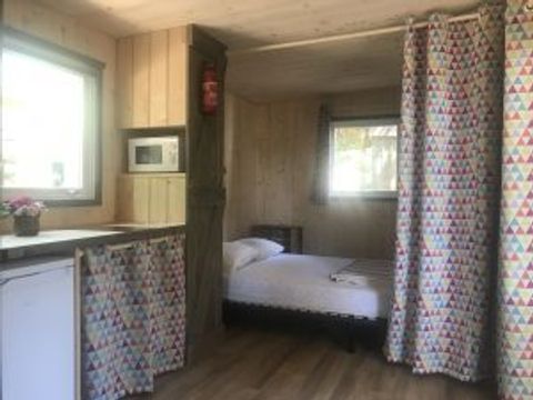 CHALET 5 personnes - Cabane 17 m² - 2 chambres sans sanitaires