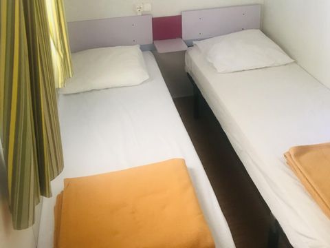 MOBILHOME 4 personnes - Standard + 26 m² - 2 chambres
