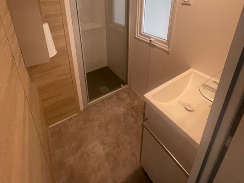 Mobilhome 6 personnes - CONFORT - 3 chambres - TV-CLIM