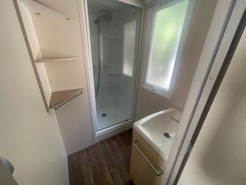 MOBILHOME 6 personnes - CLASSIQUE 2CH 4/6 PERS  sans climatisation et sans télévision 