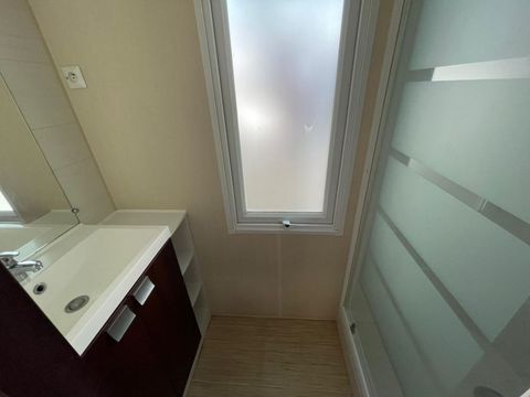 Mobilhome 4/6 personnes - PRIVILEGE - 2 chambres - 2 salles de bain TV-CLIM