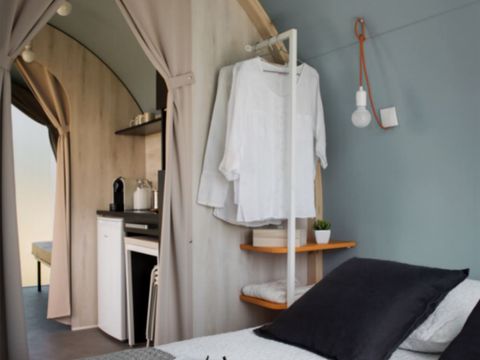 TENTE TOILE ET BOIS 4 personnes - COCO SWEET 2CH 4 PERS (sans climatisation, sans télévision, sans sanitaire)