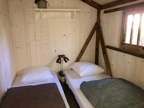 BUNGALOW TOILÉ 4 personnes - LODGE sans sanitaires