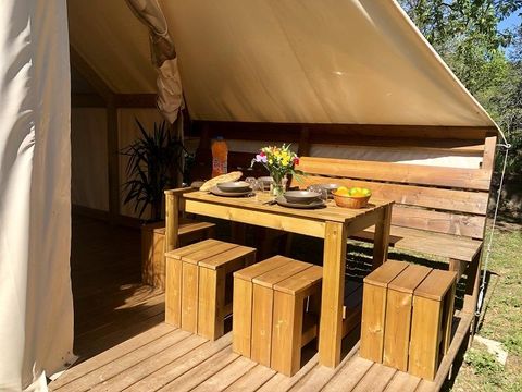 TENTE 4 personnes - ECOLODGE sans sanitaires