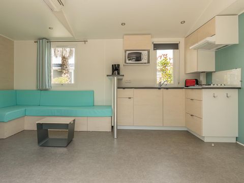 MOBILHOME 8 personnes - Cottage Famille 4 chambres + Clim