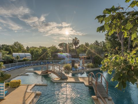 MOBILHOME 4 personnes - standard climatisé