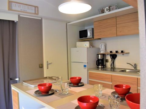 MOBILHOME 6 personnes - GRAND CHARME CLIM / TV / PLANCHA GAZ