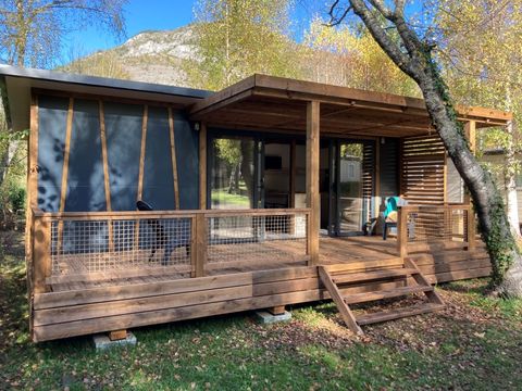 CHALET 6 personnes - Portland Premium 35m² - 3 chambres + TV + LV + Terrasse semi couverte