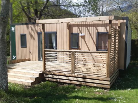 MOBILHOME 6 personnes - Home Flower Premium 33m² - 3 chambres + TV + LV  + Terrasse + Clim