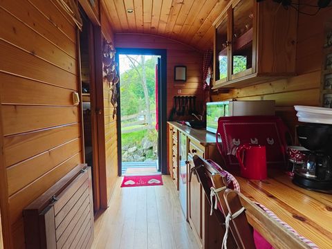 Tiny house 2 personnes - Roulotte Gentiane 12 M²