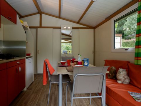 CHALET 5 personnes - MORÉA 2010 26 m²