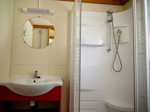 CHALET 5 personnes - MORÉA 2010 26 m²