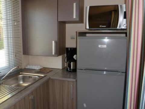 MOBILHOME 4 personnes - Mobil Home Marin 32m² (2 chambres) terrasse couverte + TV