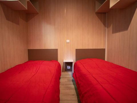 CHALET 6 personnes - Chalet bois 3 chambres TV LV Terrasse couverte CHALET 6 personnes - Chalet bois 3 chambres TV LV Terrasse couverte