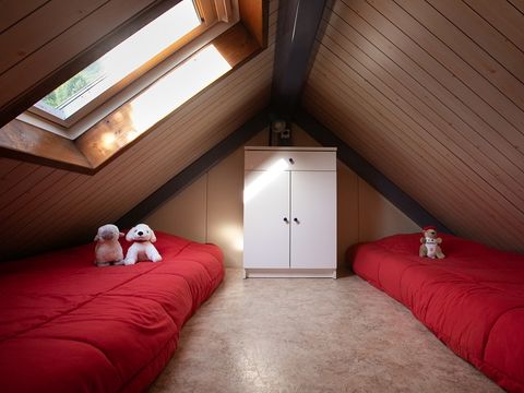 CHALET 4 personnes - Chalet Tourmalet 1 Ch +1 Mezzanine TV LV Terrasse Climatisation CHALET 4 personnes - Chalet Tourmalet 1 Ch +1 Mezzanine TV LV Terrasse Climatisation