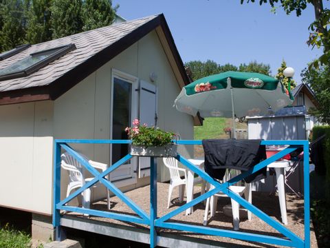 CHALET 4 personnes - A la nuit 1 Ch +1 Mezzanine Tourmalet TV LV Terrasse 4 pers CHALET 4 personnes - A la nuit 1 Ch +1 Mezzanine Tourmalet TV LV Terrasse 4 pers