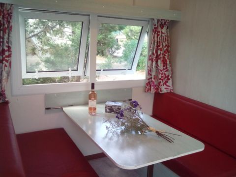 MOBILHOME 4 personnes - Bambi 16m², 2 chambres (sans sanitaires)