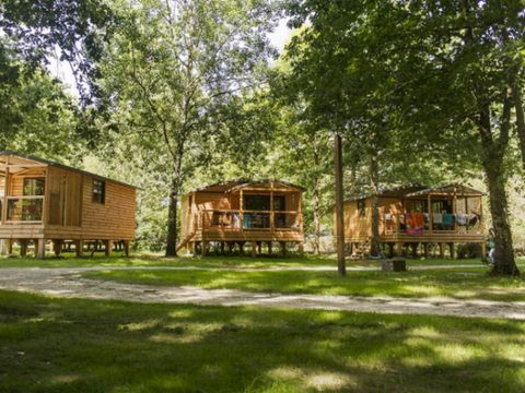 LODGE 5 personnes - LODGE NAT 5 PERS.