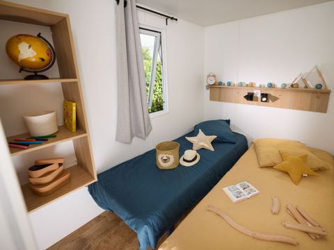 Bungalow 4 personnes - MONTAGNON