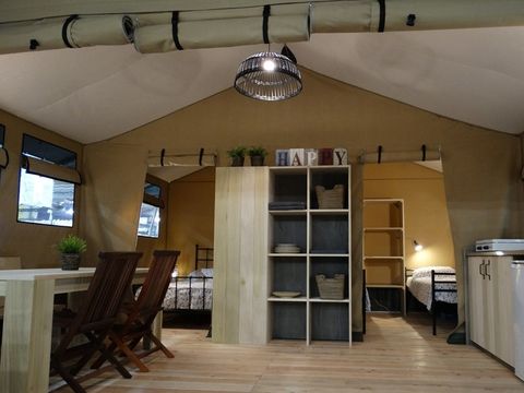Tente en toile et en bois 5 personnes - Lodge Safari Nature 3 Pièces 5 Personnes Sans Sanitaire