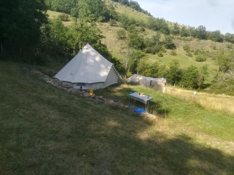 Emplacement - Forfait Nature : Emplacement + voiture + tente/caravane ou camping-car