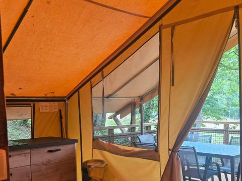 TENTE TOILE ET BOIS 5 personnes - COTTON LODGE NATURE 25m² / 2 chambres - terrasse couverte (sans sanitaires privatifs)