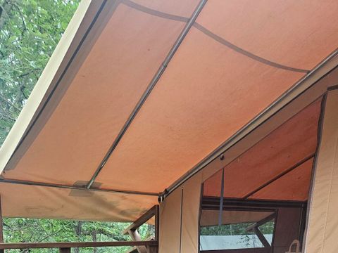 Tente en toile et en bois 5 personnes - COTTON LODGE NATURE 25m² / 2 chambres - terrasse couverte (sans sanitaires privatifs)