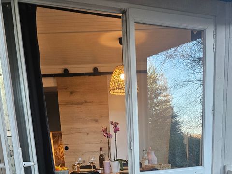 CHALET 5 personnes - Chalet REVE / 2 chambres - Terrasse (adapté pour personnes à mobilité réduite)