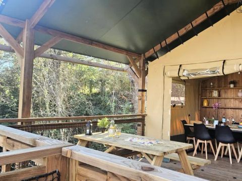 Tente en toile et en bois 6 personnes - Wood Lodge XL 4 Pièces 6 Personnes