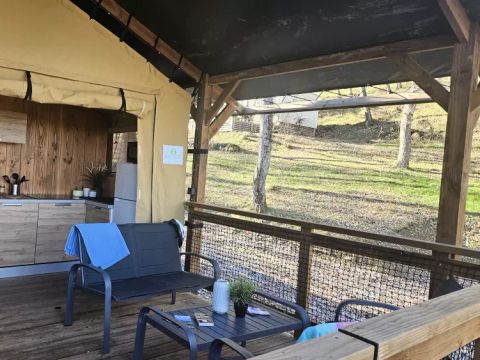 Tente en toile et en bois 6 personnes - Wood Lodge XL 4 Pièces 6 Personnes