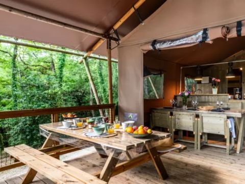 Tente en toile et en bois 6 personnes - Lodge XL Luxe Sanders 4 Pièces 6 Personnes