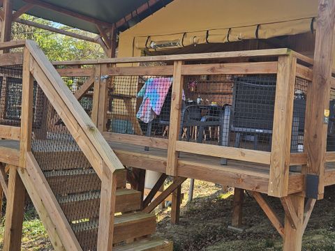 LODGE 6 personnes - Tente LODGE LUXE XL SAFARI SANDERS 3 Chambres - Terrasse couverte 2/6 pers.