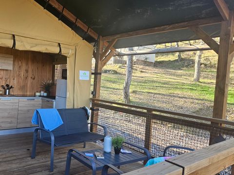 LODGE 6 personnes - Tente LODGE LUXE XL SAFARI SANDERS 3 Chambres - Terrasse couverte 2/6 pers.