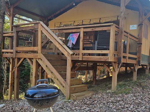 LODGE 6 personnes - Tente LODGE LUXE XL SAFARI SANDERS 3 Chambres - Terrasse couverte 2/6 pers.