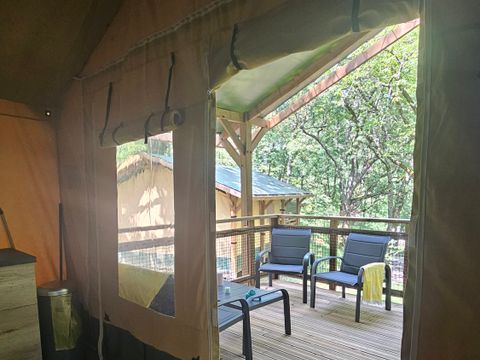 LODGE 4 personnes - Tente SAFARI LODGE NATURE SANDERS  2 chambres - terrasse couverte (pas de salle de bain privée)
