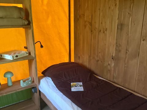 LODGE 4 personnes - Tente SAFARI LODGE NATURE SANDERS  2 chambres - terrasse couverte (pas de salle de bain privée)