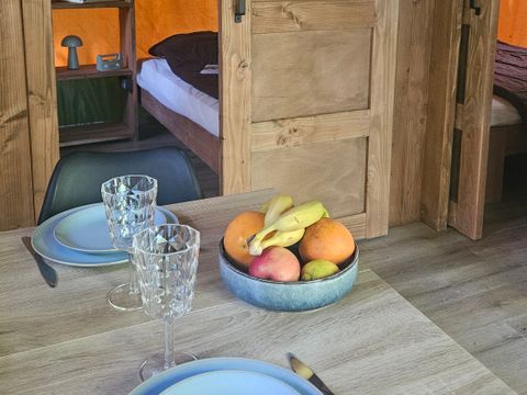 LODGE 4 personnes - Tente SAFARI LODGE NATURE SANDERS  2 chambres - terrasse couverte (pas de salle de bain privée)