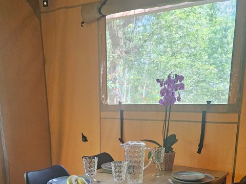 LODGE 4 personnes - Tente SAFARI LODGE NATURE SANDERS  2 chambres - terrasse couverte (pas de salle de bain privée)