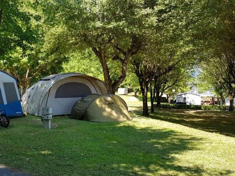 Camping de la Châtaigneraie - Camping Hautes-Pyrénées - Image N°7