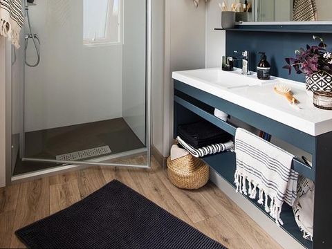 MOBILHOME 4 personnes - Moorea 52 m² - 3 pièces - 2 chambres - Jacuzzi privatif - Climatisation