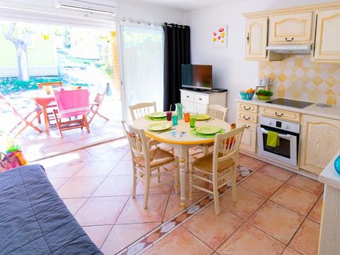 APPARTEMENT 4 personnes - 3 pièces Mezzanine 56 m² - 2 chambres - Climatisation et TV