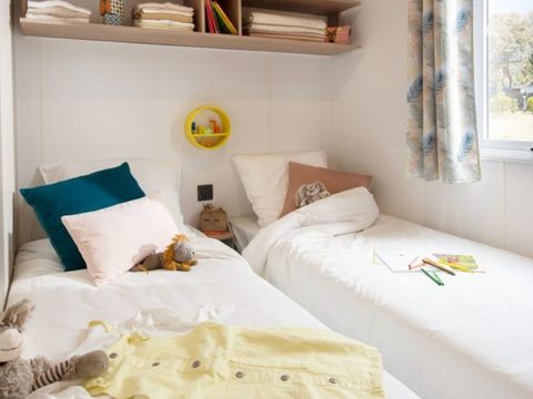 MOBILHOME 6 personnes - Maïao 36 m² - 4 pièces - 3 chambres - Climatisation et TV